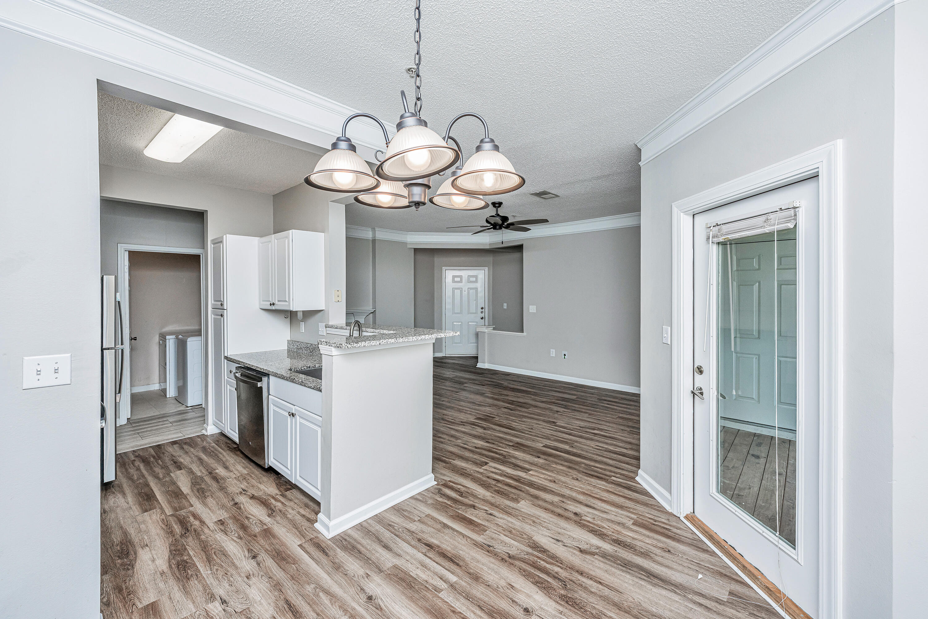 2128 Chatelain Way Mount Pleasant, SC 29464 - Photo 11 of 72 2128ChatelainWay014