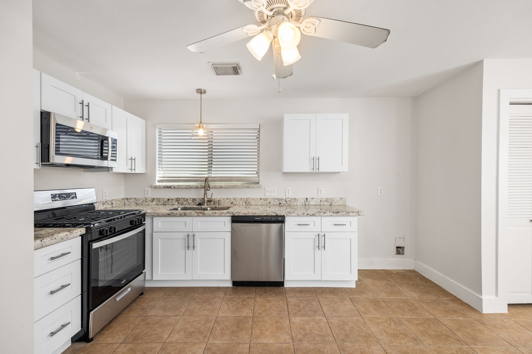 20918 Walder Court Katy, TX 77449 - Photo 16 of 28