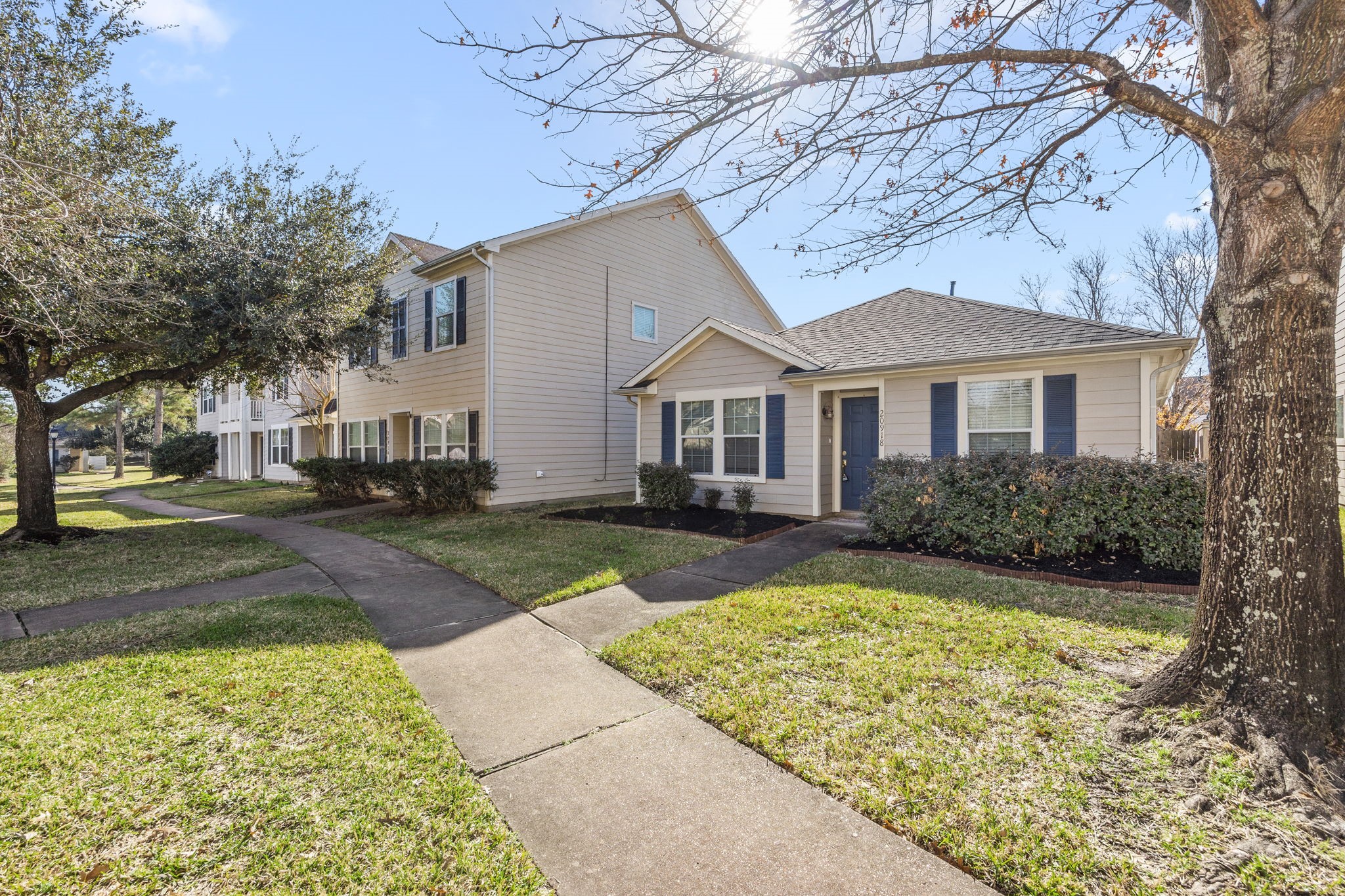 20918 Walder Court Katy, TX 77449 - Photo 3 of 28