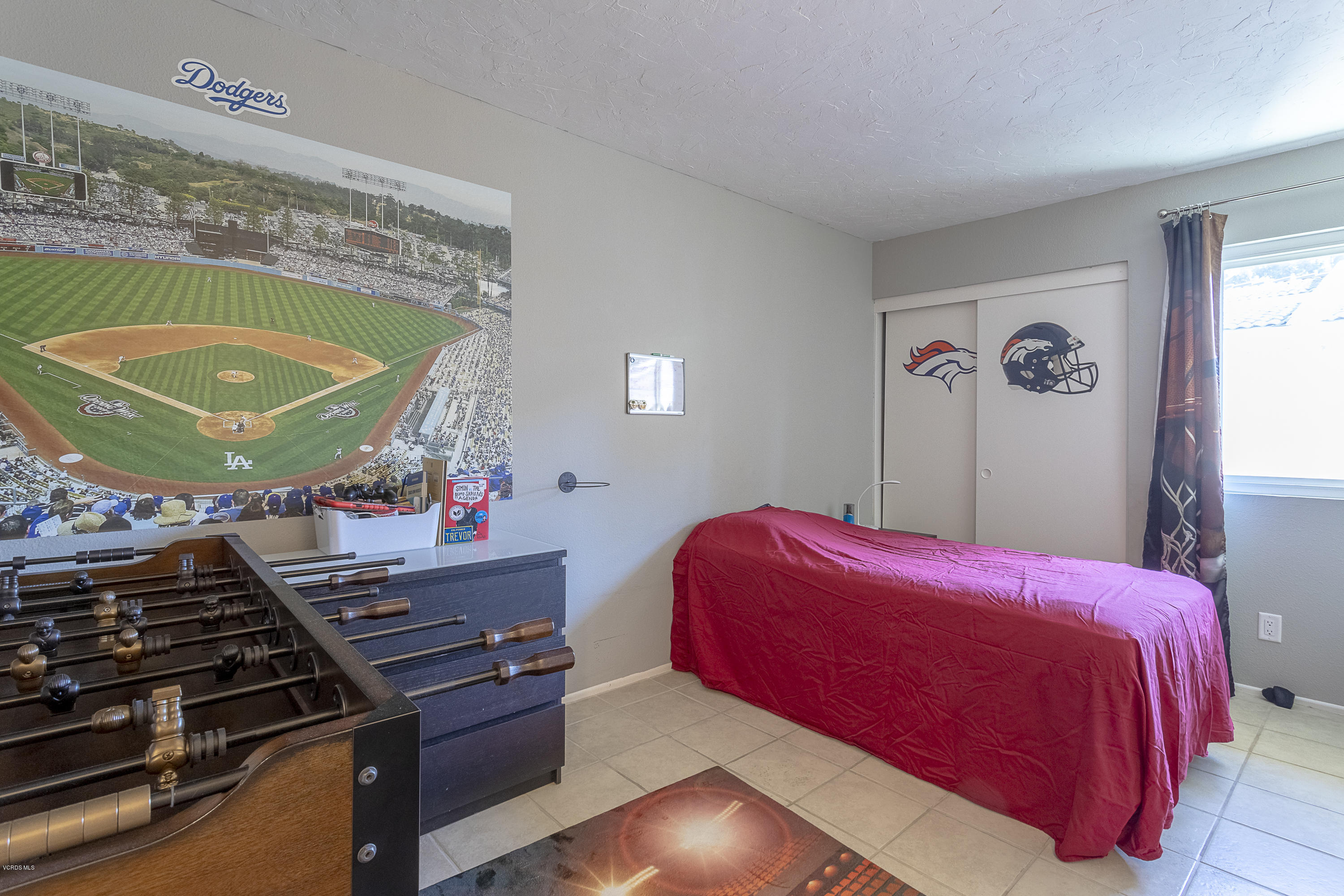 1898 Stow Street Simi Valley, CA 93063 - Photo 13 of 20 Second bedroom