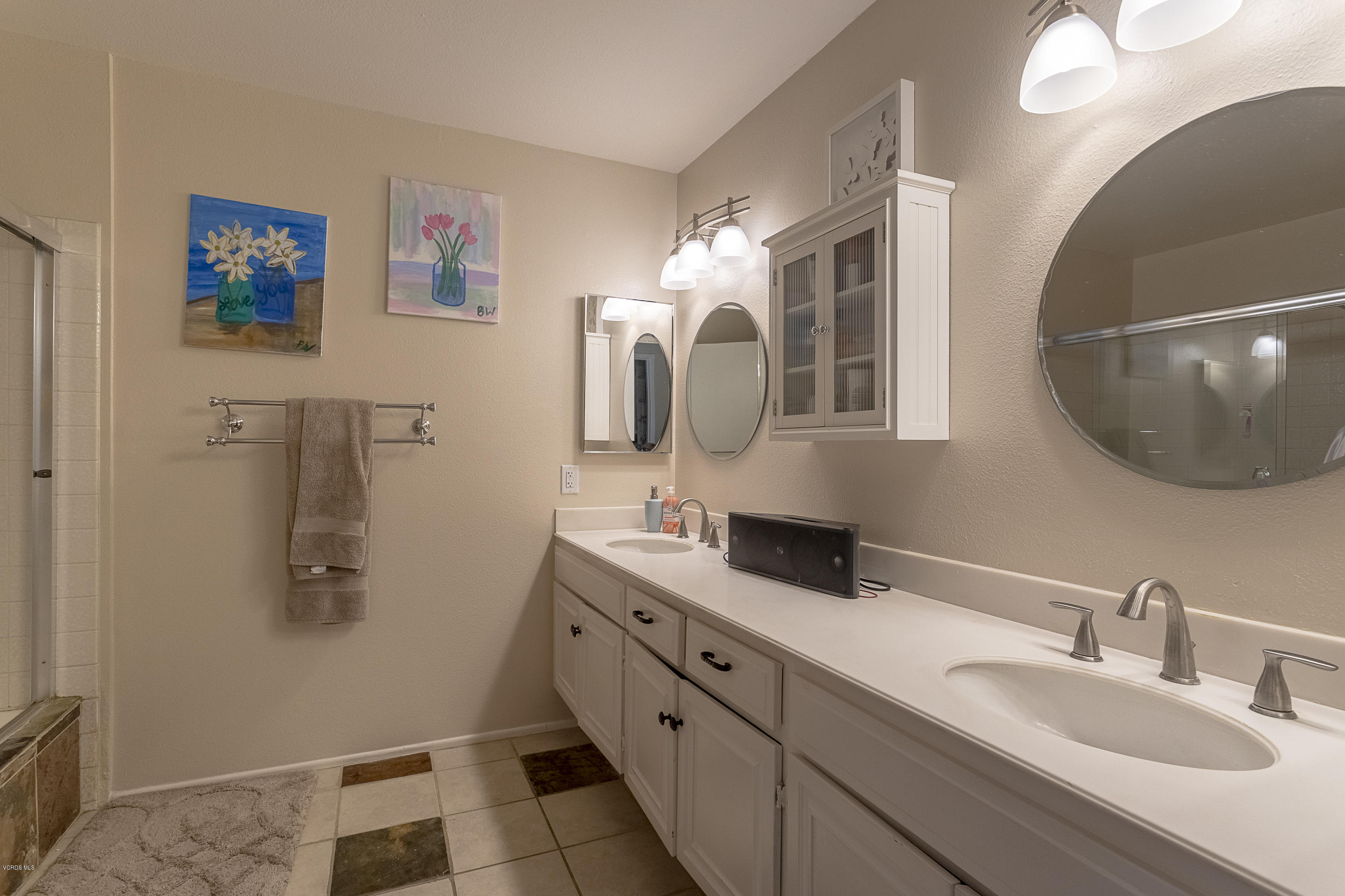 1898 Stow Street Simi Valley, CA 93063 - Photo 15 of 20 Master bathroom