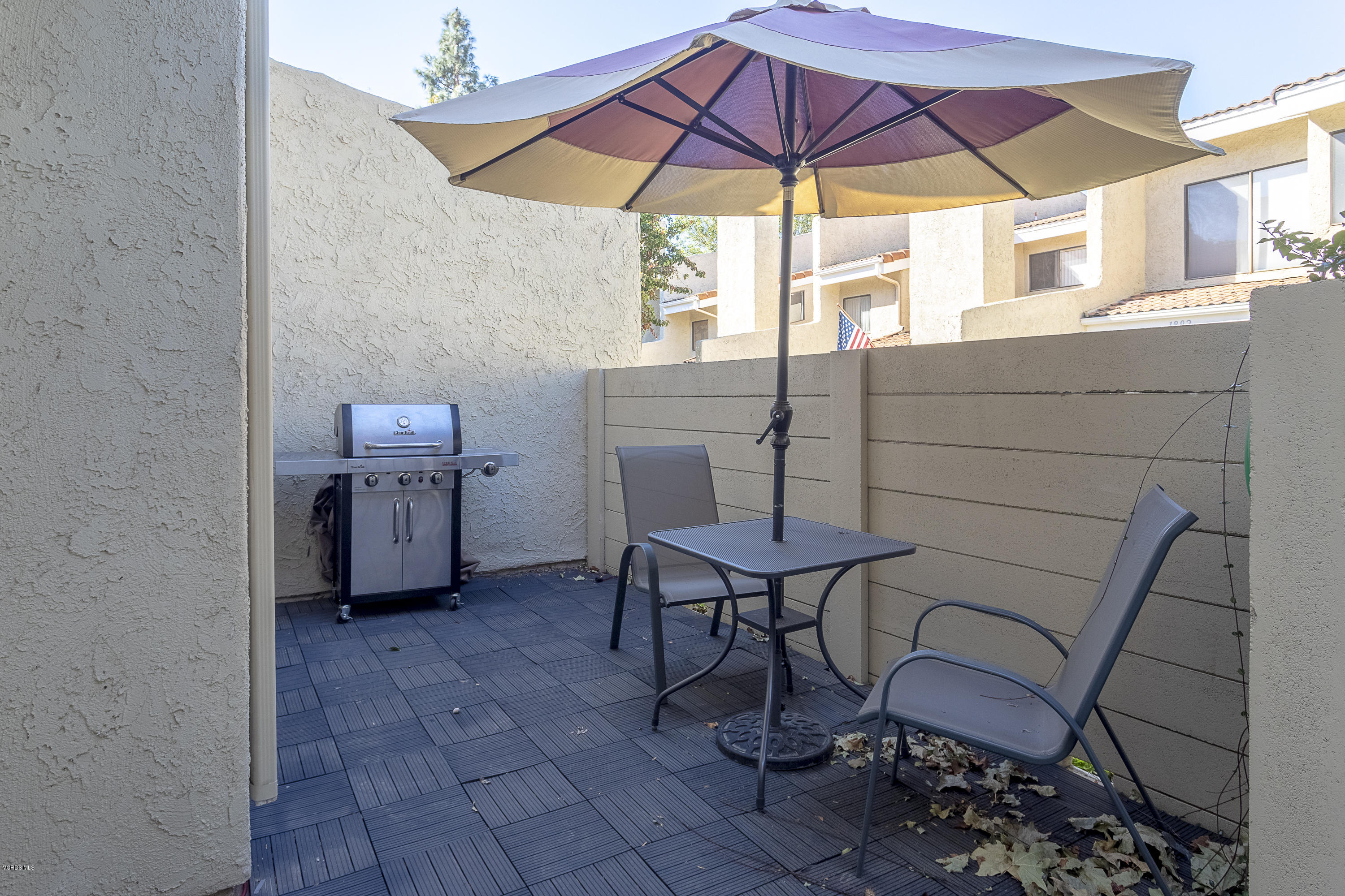 1898 Stow Street Simi Valley, CA 93063 - Photo 19 of 20 Patio