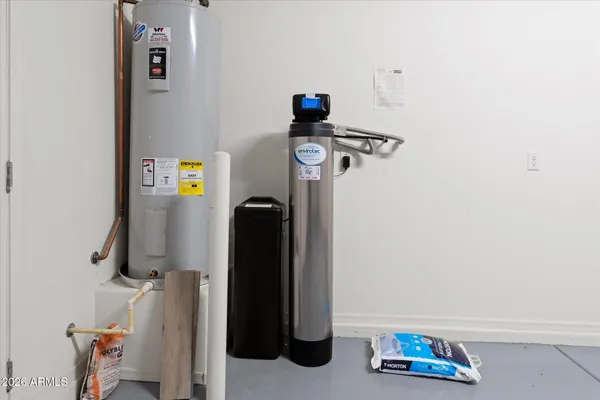 $384,999 | 18317 East Eloisa Drive, Gold Canyon, AZ 85118