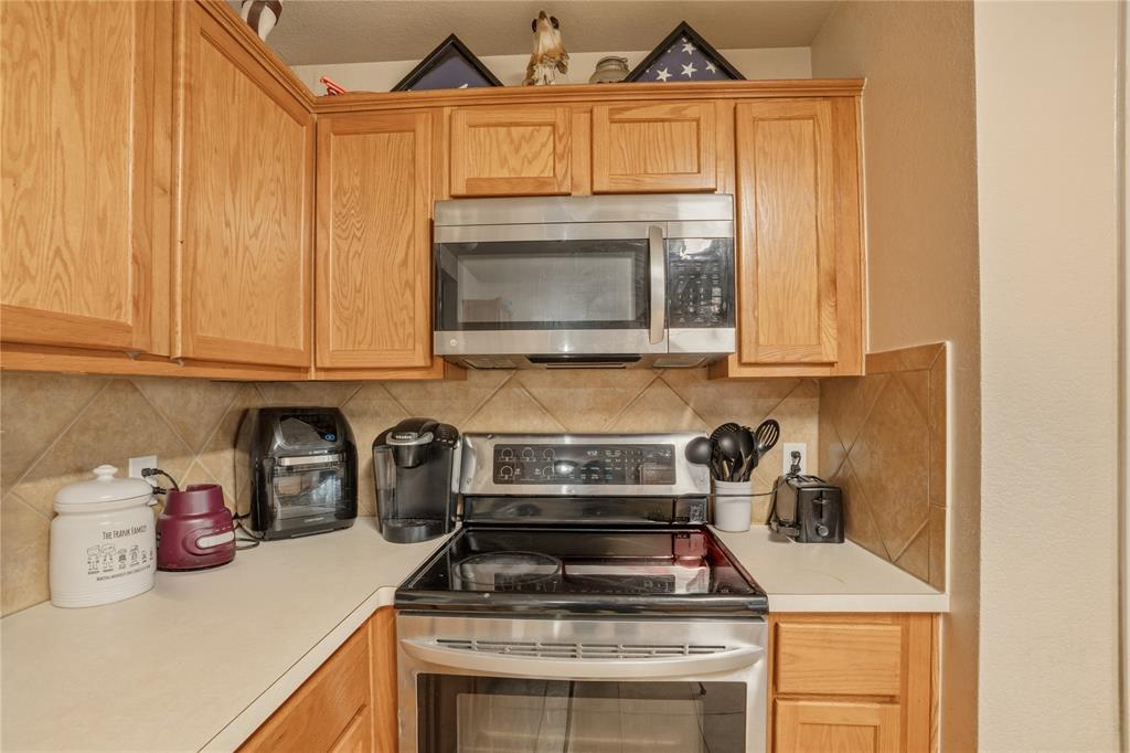 3825 Cane River Road Fort Worth, TX 76244 - Photo 11 of 30
