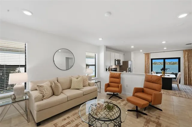 $460,000 | 6516 Silverstar Drive, Sarasota, FL 34240