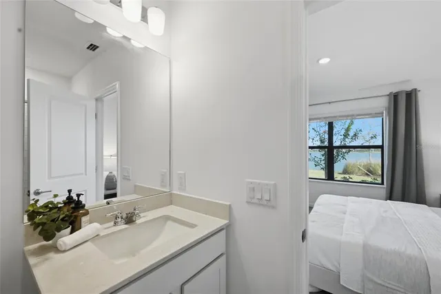 $460,000 | 6516 Silverstar Drive, Sarasota, FL 34240