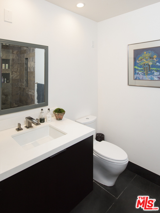 343 28th Avenue Venice, CA 90291 - Photo 23 of 26