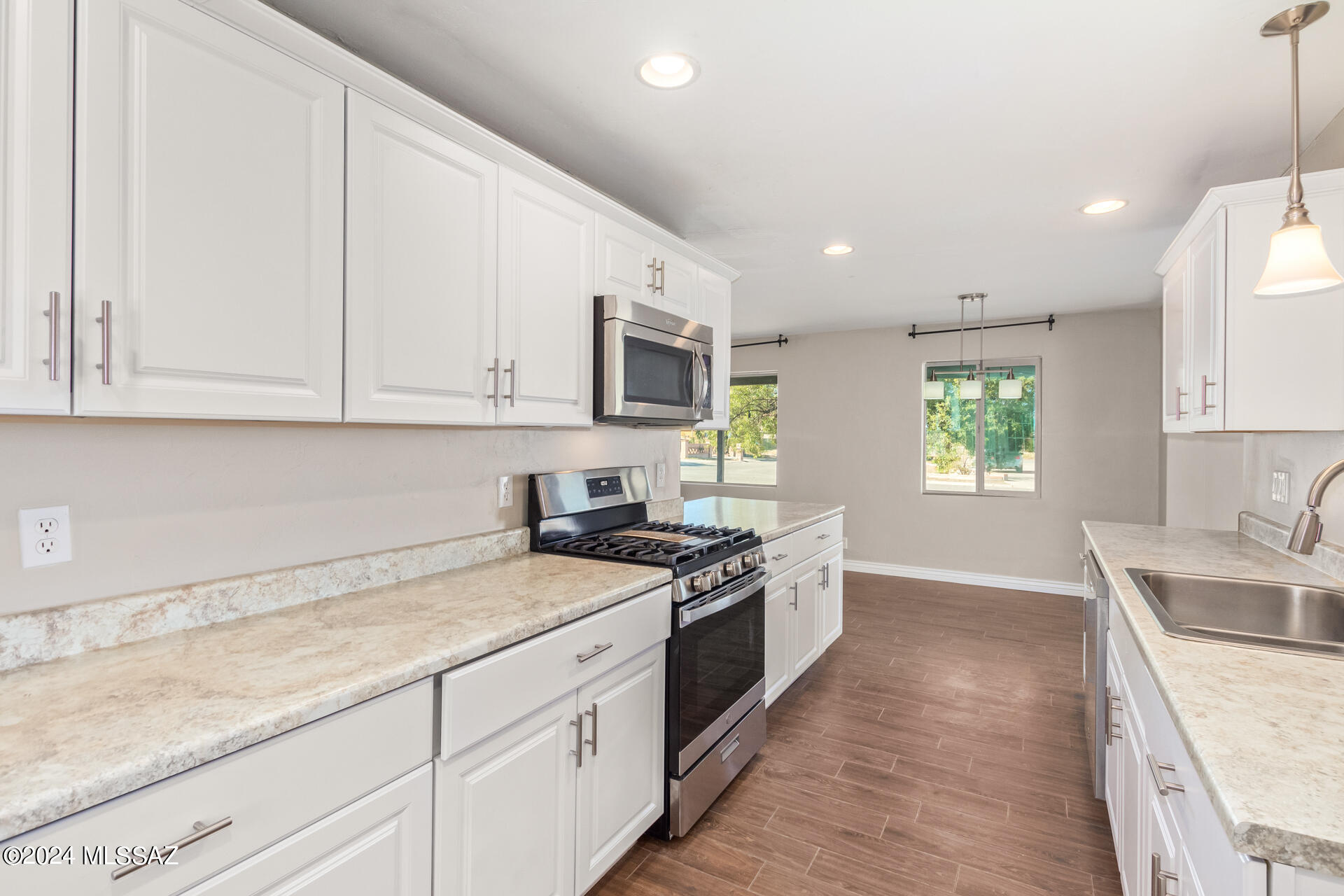 1221 South Rook Avenue Tucson, AZ 85711 - Photo 15 of 30 Gallery Image 15