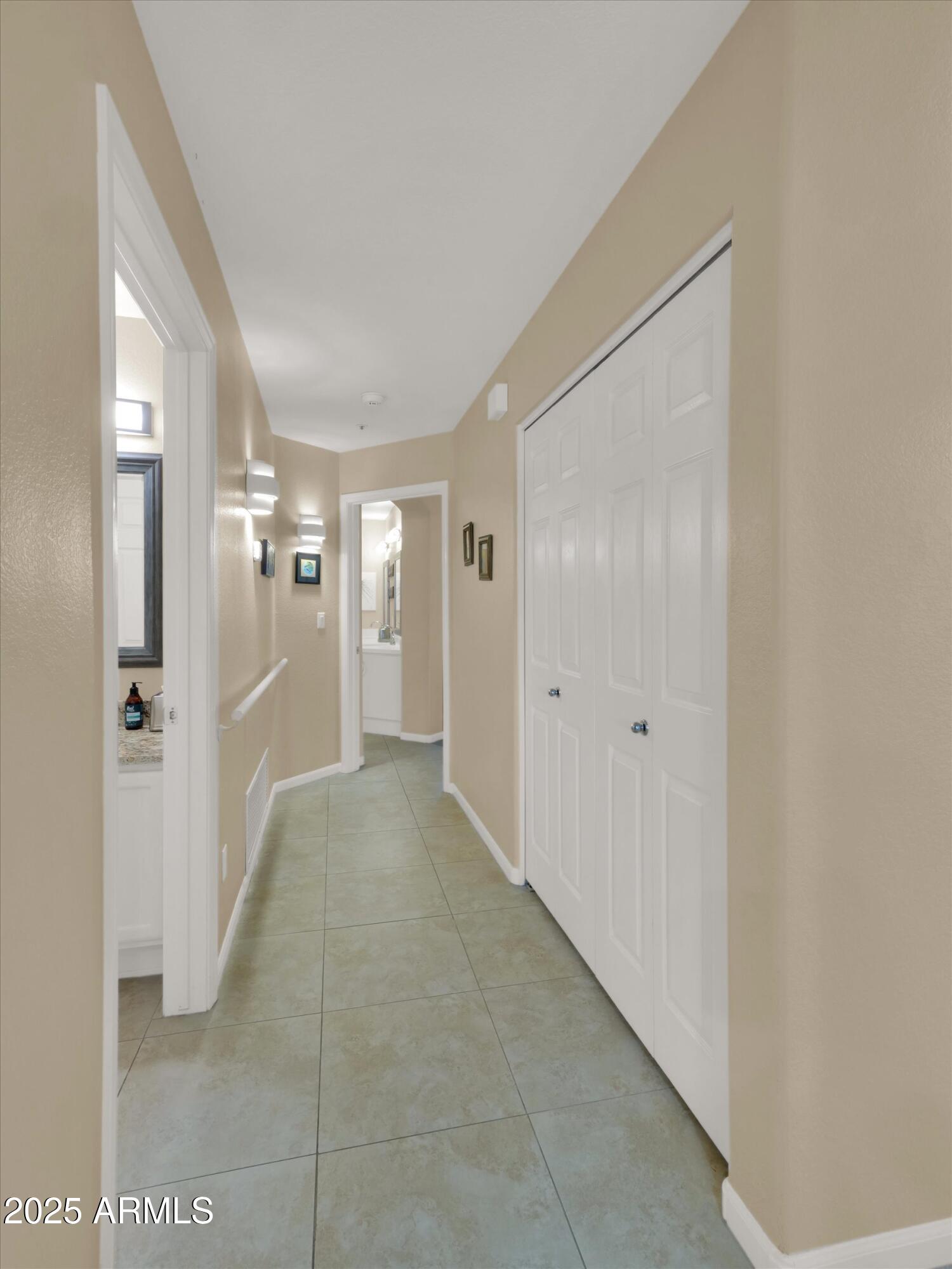 7700 East Gainey Ranch Road, Unit 120 Scottsdale, AZ 85258 - Photo 19 of 57 Hallway (2)