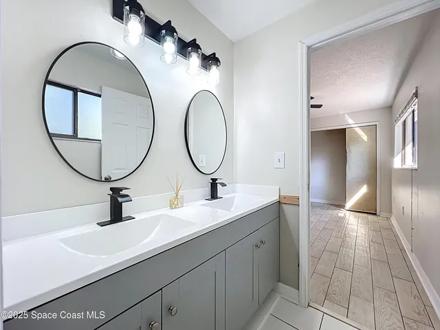 $2,200 | 640 Casa Grande Drive, Melbourne, FL 32940