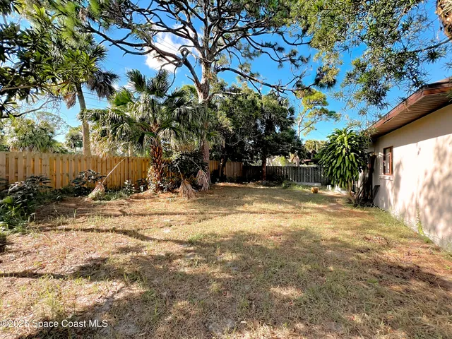 $2,200 | 640 Casa Grande Drive, Melbourne, FL 32940