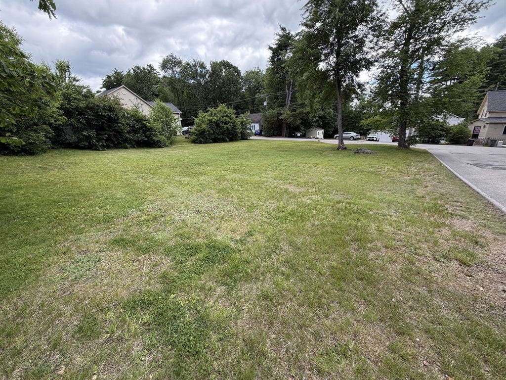 8 Nadeau Street Gardner, MA 01440 - Photo 29 of 33