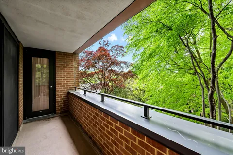 $425,000 | 111 Hamlet Hill Road, Unit 205, Baltimore, MD 21210