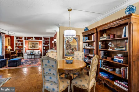 $425,000 | 111 Hamlet Hill Road, Unit 205, Baltimore, MD 21210