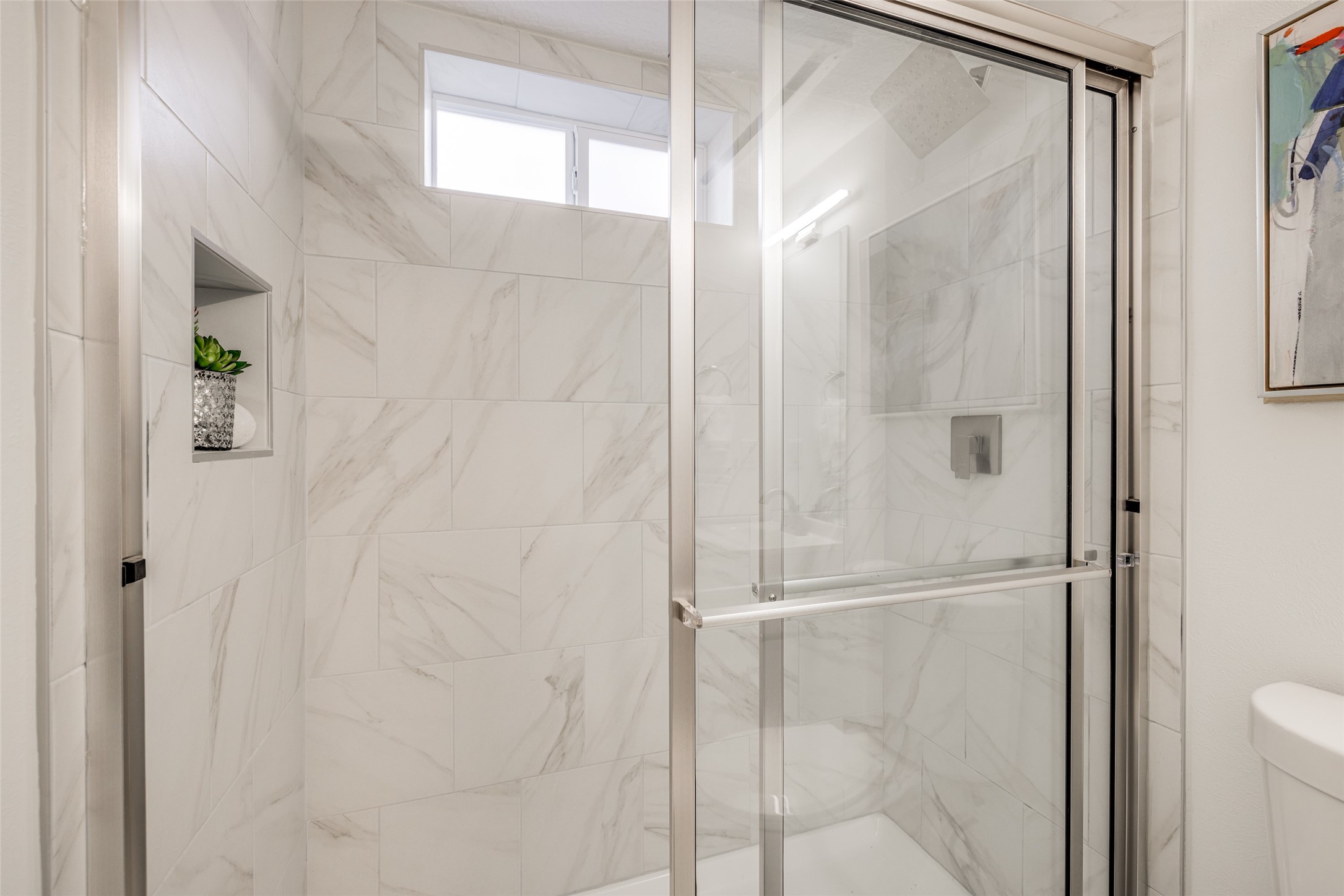 605 Bomar Street, Unit 1 Houston, TX 77006 - Photo 27 of 27 Bathroom MODEL PHOTOS OF SAME FLOOR PLAN UNIT