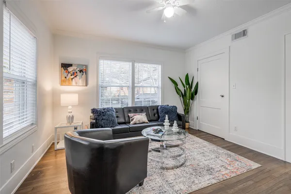 $1,550 | 605 Bomar Street, Unit 1, Houston, TX 77006