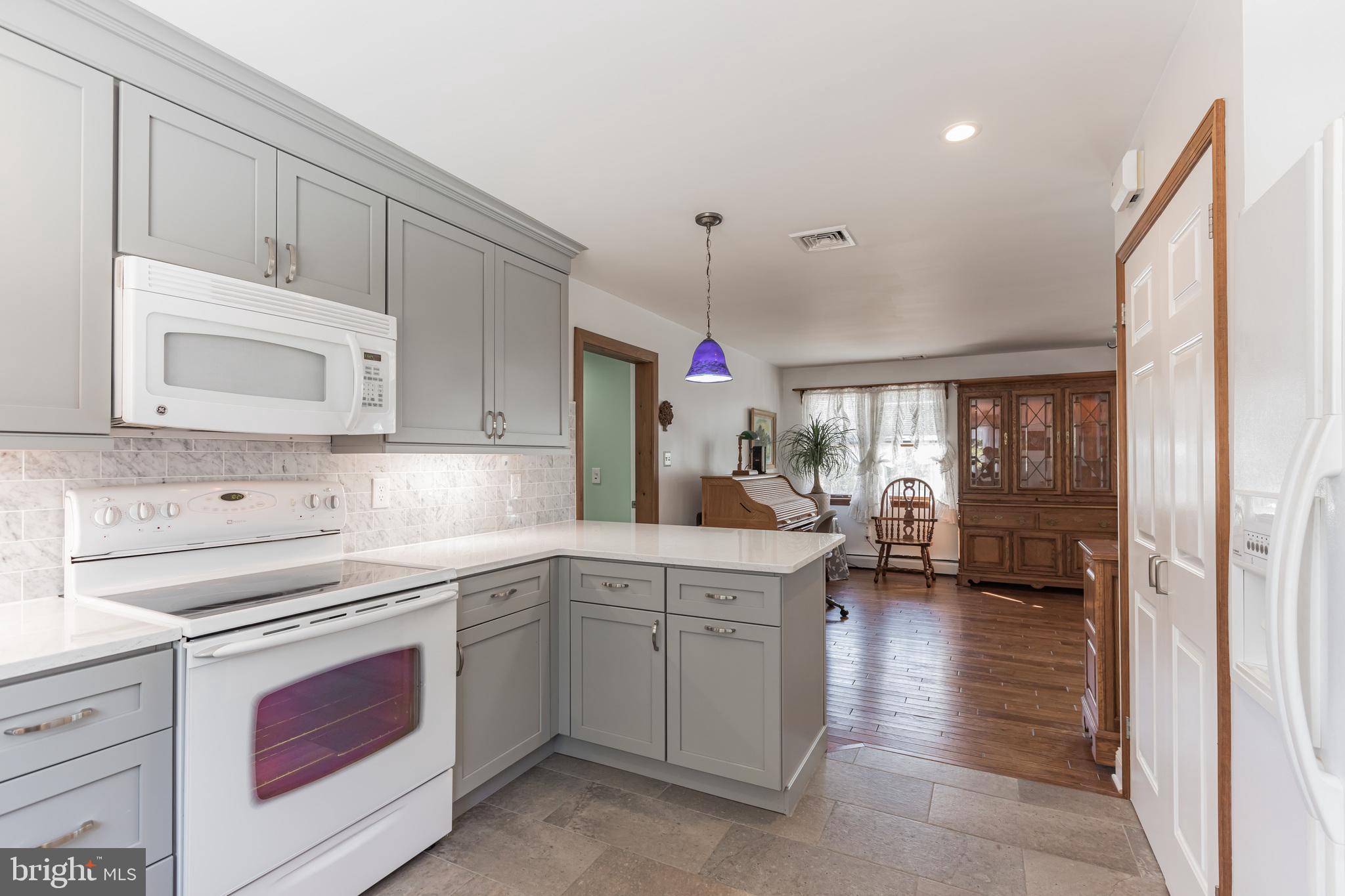 1333 County Line Road North Wales, PA 19454 - Photo 6 of 41 Gallery Image 6