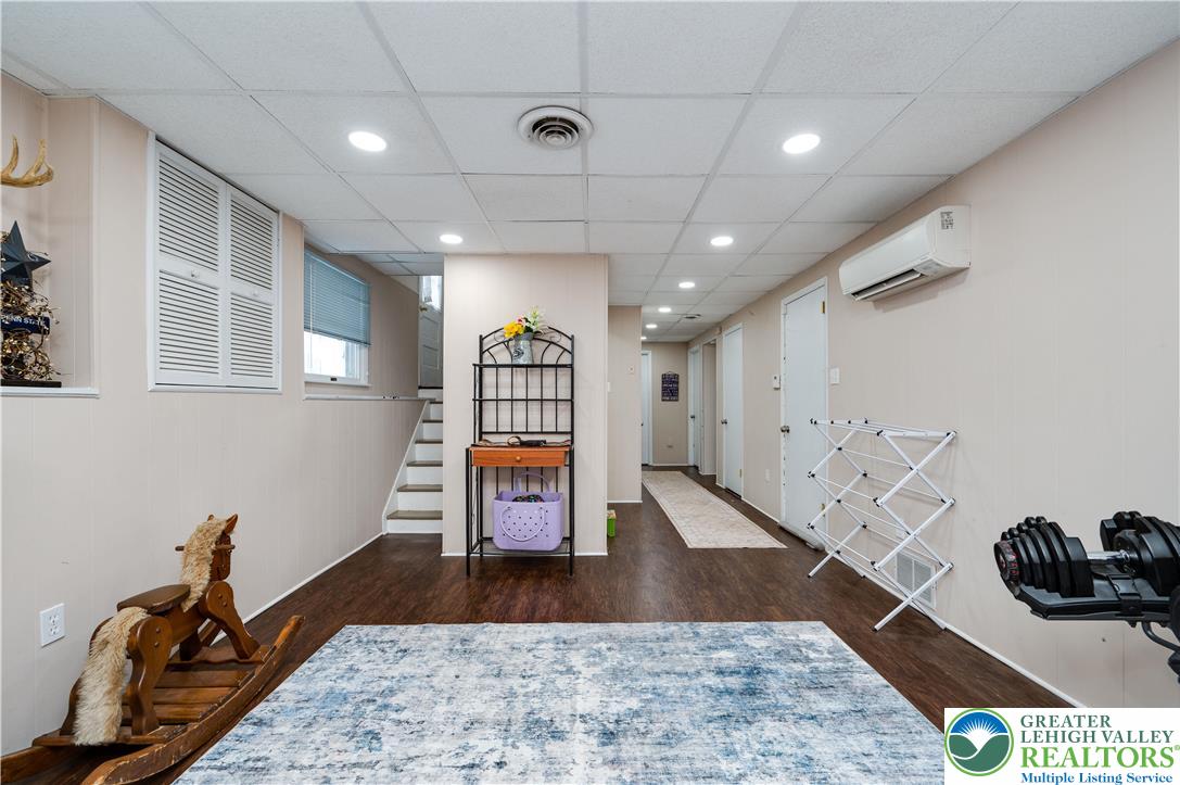6838 Lime Kiln Road Slatington, PA 18080 - Photo 40 of 60 a view of a hallway with windows