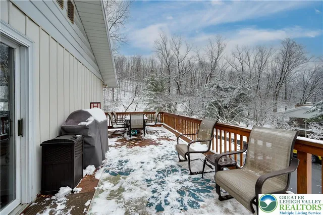 $379,900 | 6838 Lime Kiln Road, Slatington, PA 18080