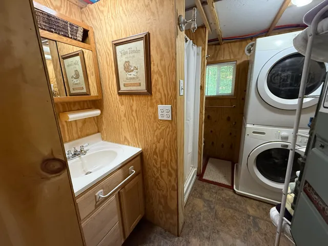 $518,500 | 24691 Embay Avenue, La Grange, WI 54660