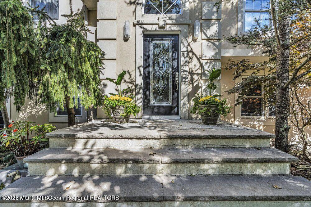 541 Frank Applegate Road Jackson, NJ 08527 - Photo 3 of 49 20221027005514510168000000-o