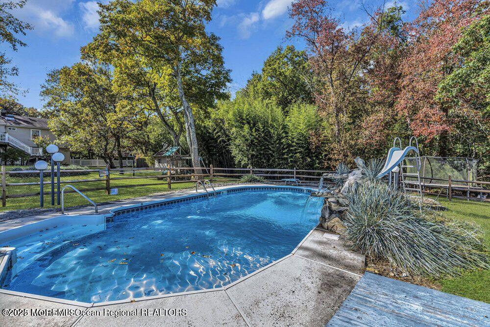 541 Frank Applegate Road Jackson, NJ 08527 - Photo 38 of 49 20221027005553387626000000-o