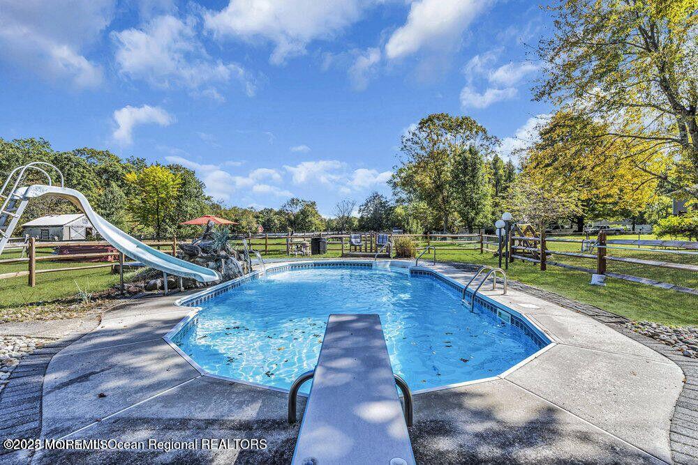 541 Frank Applegate Road Jackson, NJ 08527 - Photo 42 of 49 20221027005557697834000000-o