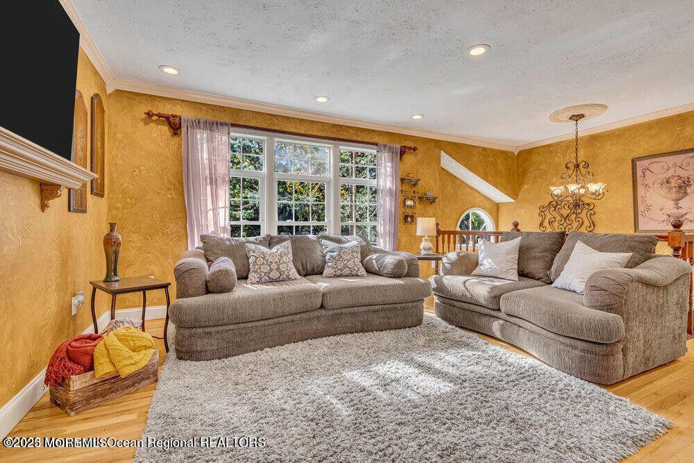 541 Frank Applegate Road Jackson, NJ 08527 - Photo 8 of 49 20221027005520713660000000-o