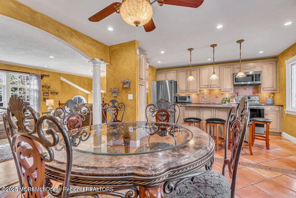 541 Frank Applegate Road Jackson, NJ 08527 - Photo 9 of 49 20221027005522373779000000-o