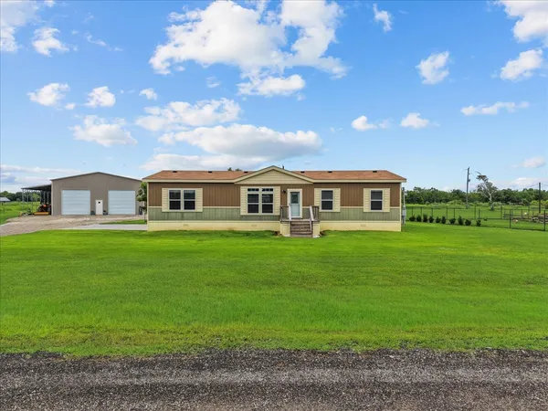 $464,000 | 8710 Fm 646 Road South, Santa Fe, TX 77510