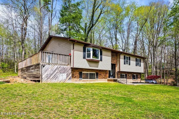 $320,000 | 384 HC Smith Drive, Oneida, TN 37841