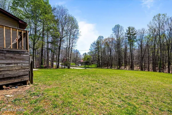 $320,000 | 384 HC Smith Drive, Oneida, TN 37841