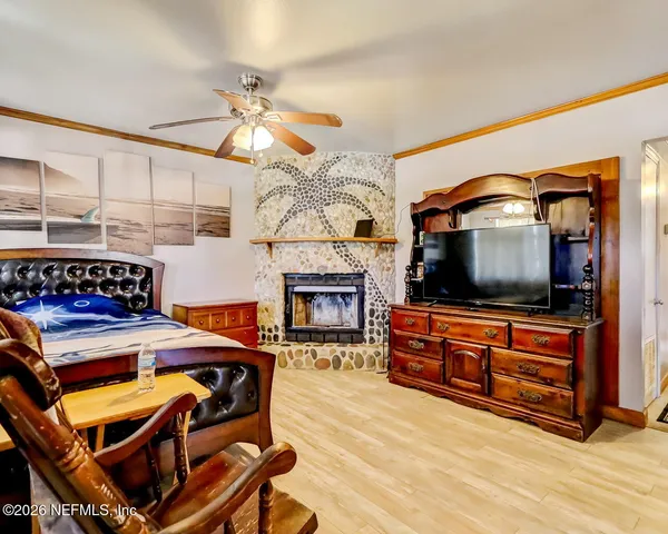 $170,000 | 215 Hilltop Drive, Orange Park, FL 32073