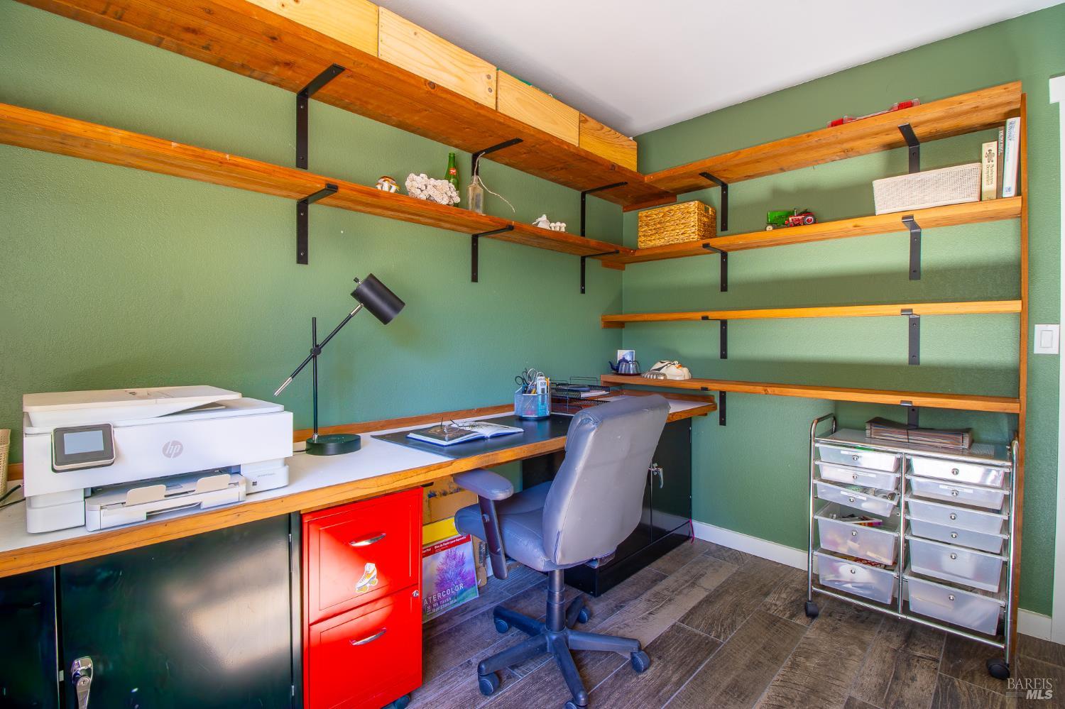 2110 Rd B Redwood Valley, CA 95470 - Photo 11 of 36 Dedicated office.