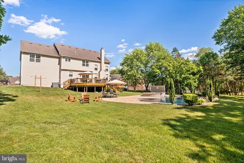 $889,000 | 806 Arbor Lane, Schwenksville, PA 19473