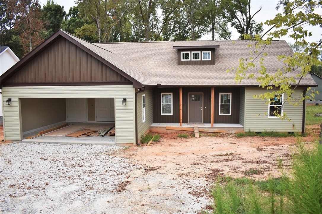 100 Shenandoah Road Townville, SC 29689 - Photo 1 of 7 Gallery Image 1