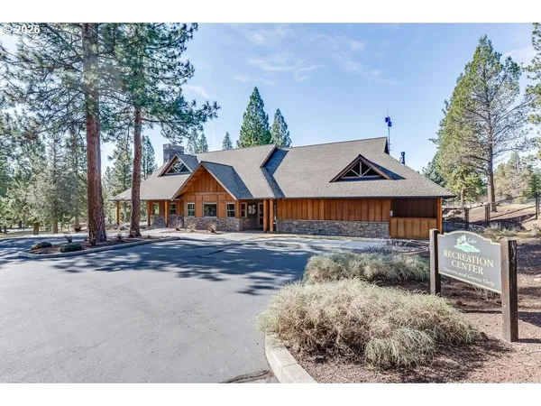 $394,000 | 69130 Damsel Fly Court, Sisters, OR 97759