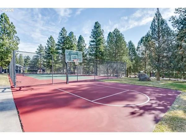 $394,000 | 69130 Damsel Fly Court, Sisters, OR 97759