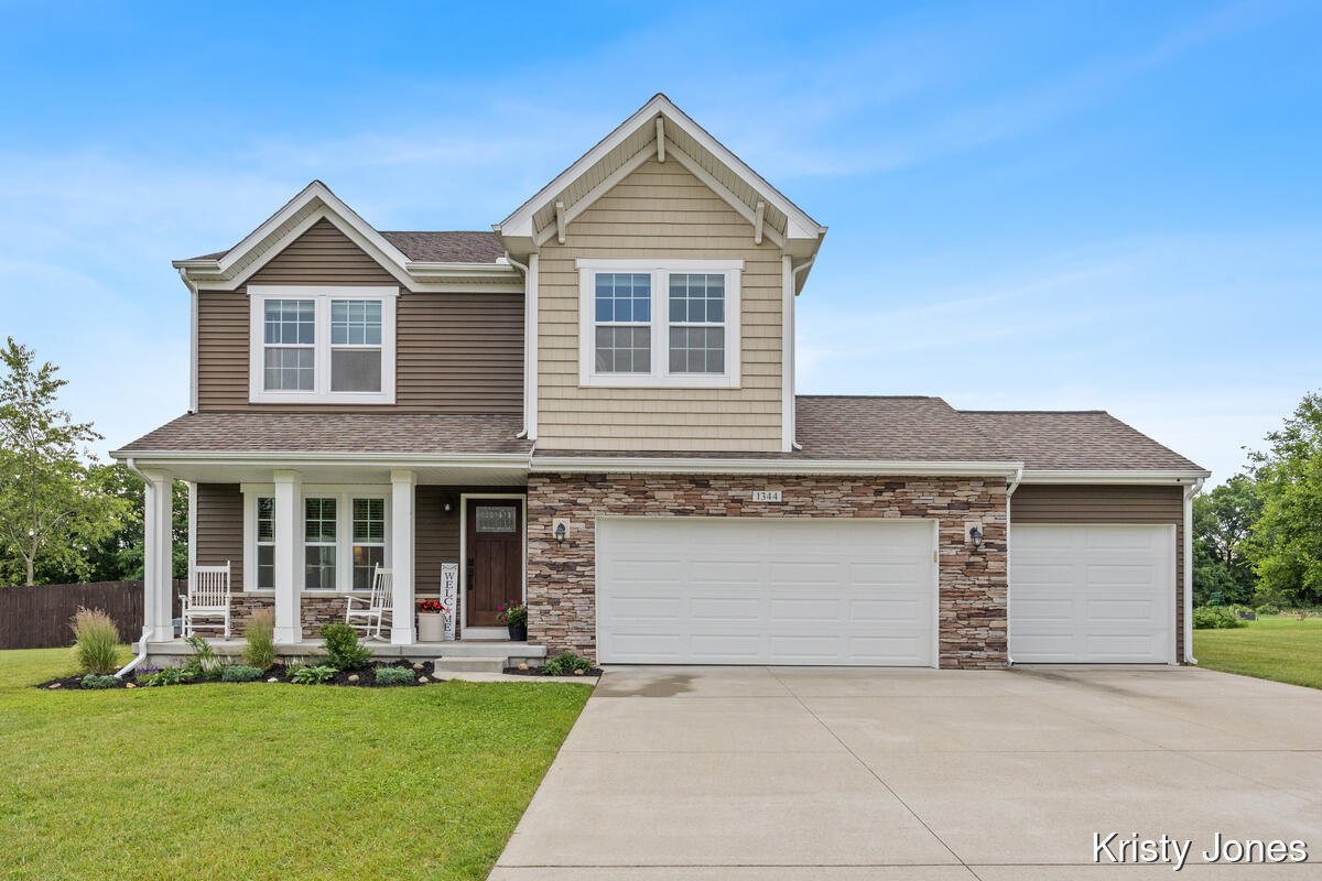 1344 Springview Court Middleville, MI 49333 - Photo 1 of 35 Exterior View