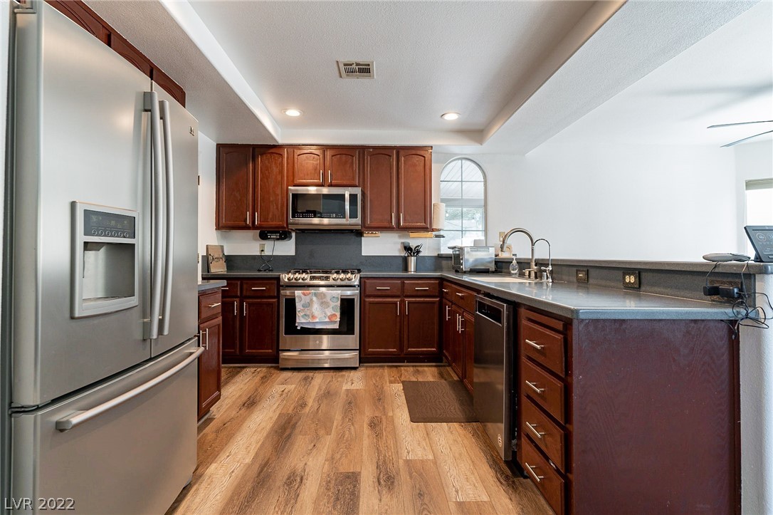 265 Via Malorca Street Henderson, NV 89074 - Photo 18 of 87