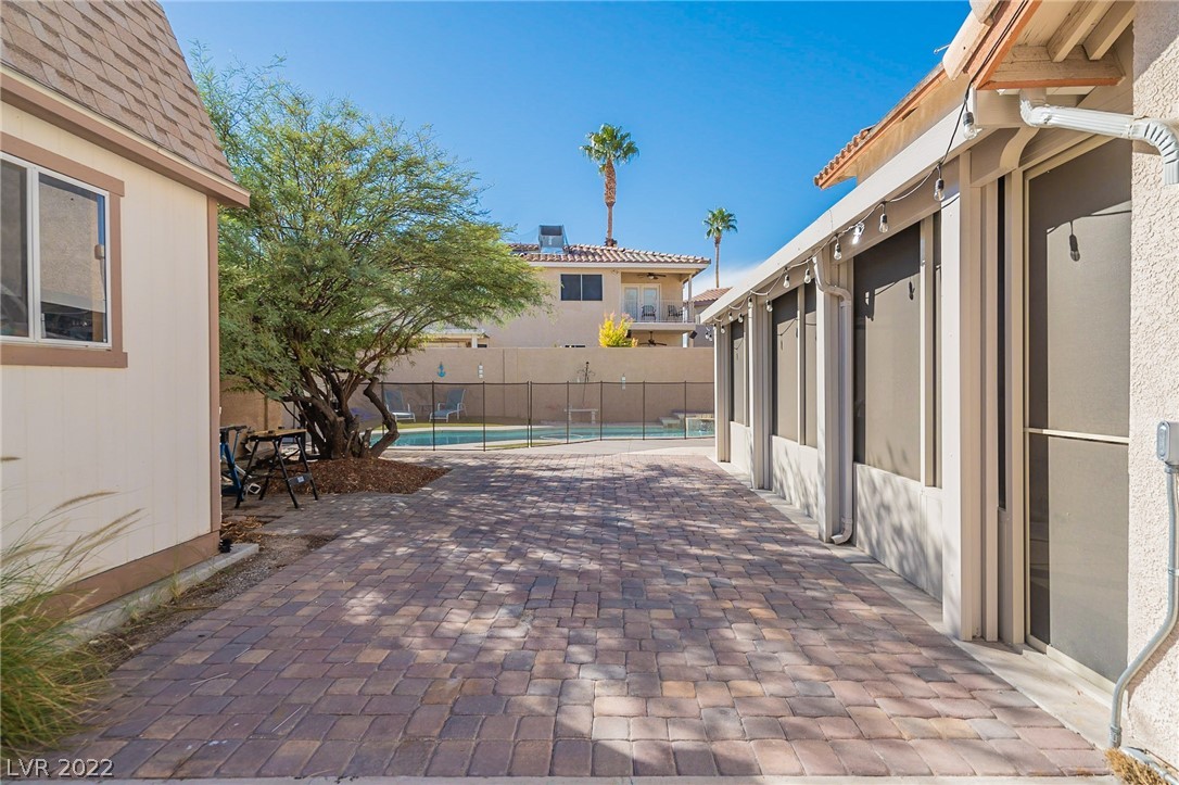 265 Via Malorca Street Henderson, NV 89074 - Photo 58 of 87