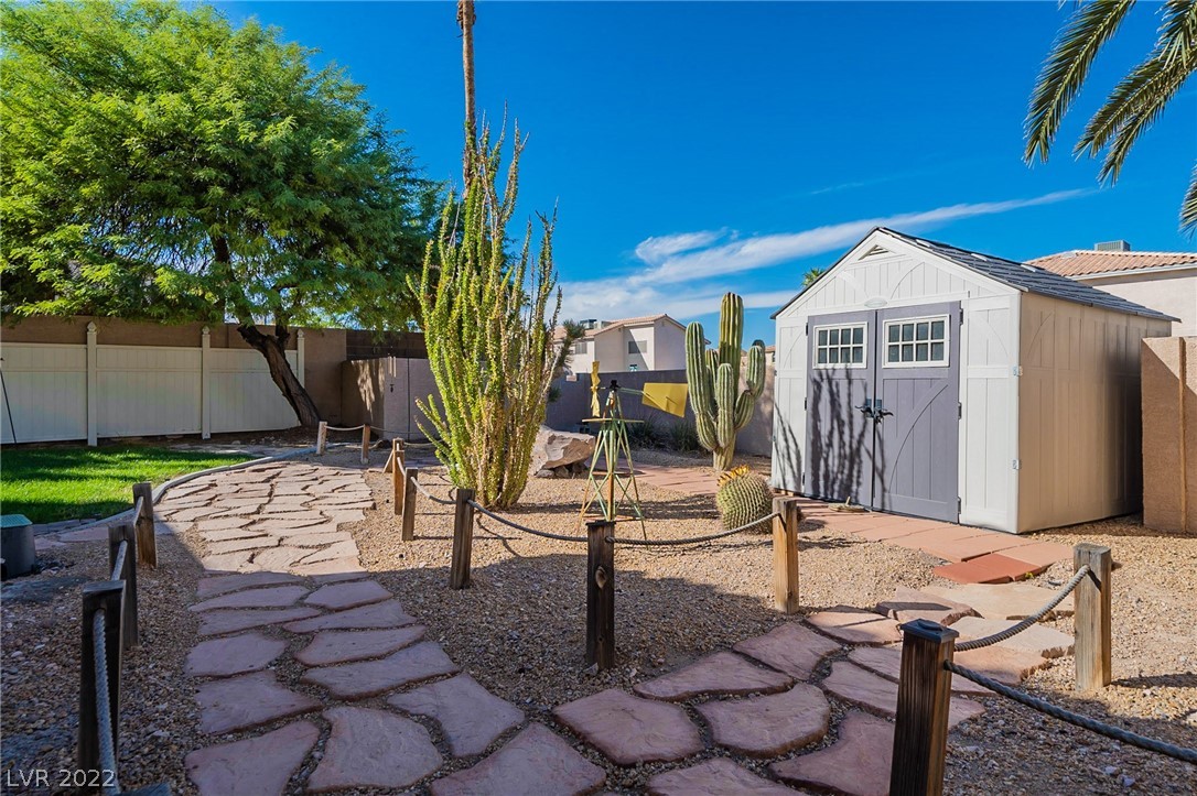 265 Via Malorca Street Henderson, NV 89074 - Photo 62 of 87
