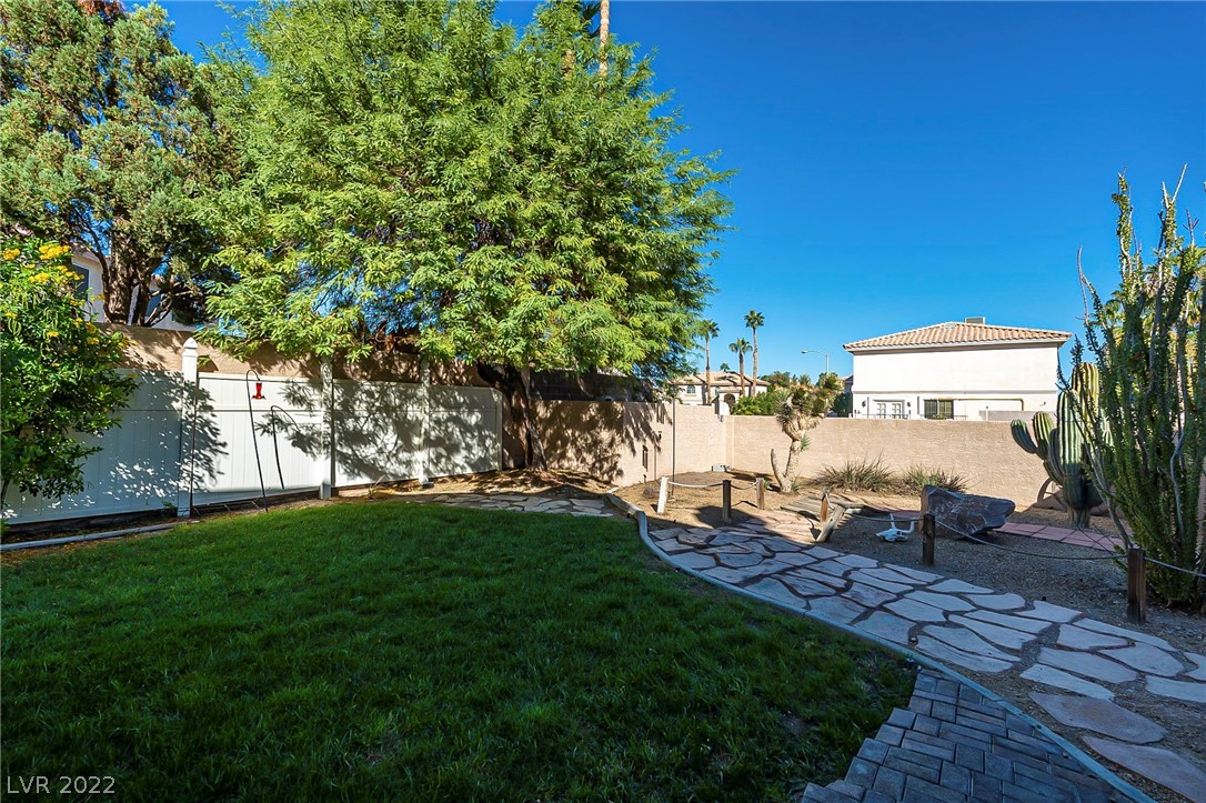 265 Via Malorca Street Henderson, NV 89074 - Photo 79 of 87