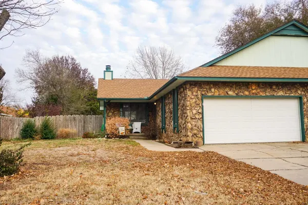 $164,000 | 626 North Oak Forest Lane, Derby, KS 67037