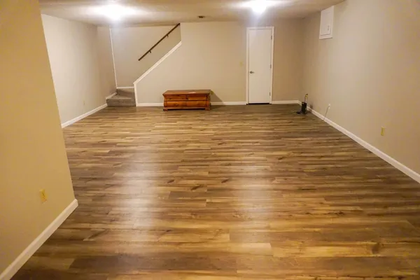 $164,000 | 626 North Oak Forest Lane, Derby, KS 67037