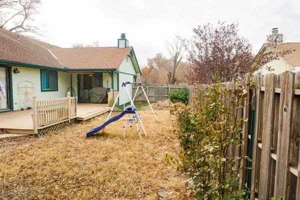 $164,000 | 626 North Oak Forest Lane, Derby, KS 67037