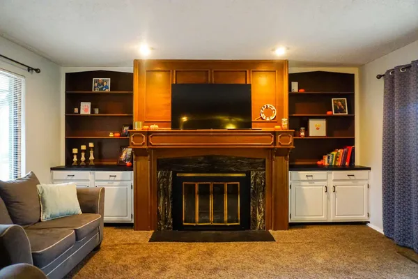 $164,000 | 626 North Oak Forest Lane, Derby, KS 67037