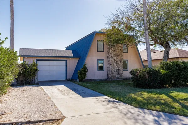 $1,995 | 13813 Flintlock Drive, Corpus Christi, TX 78418