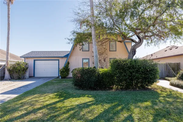 $1,995 | 13813 Flintlock Drive, Corpus Christi, TX 78418