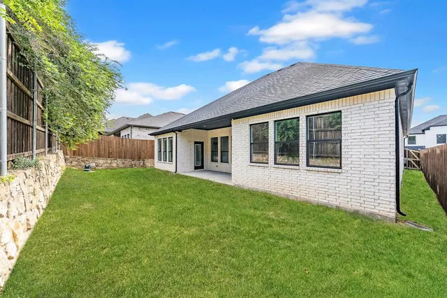 $499,000 | 6421 St George Court, North Richland Hills, TX 76180